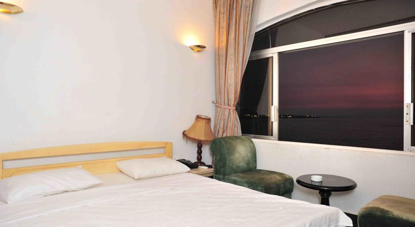 Arcada Marina Hotel Jounieh Exterior foto